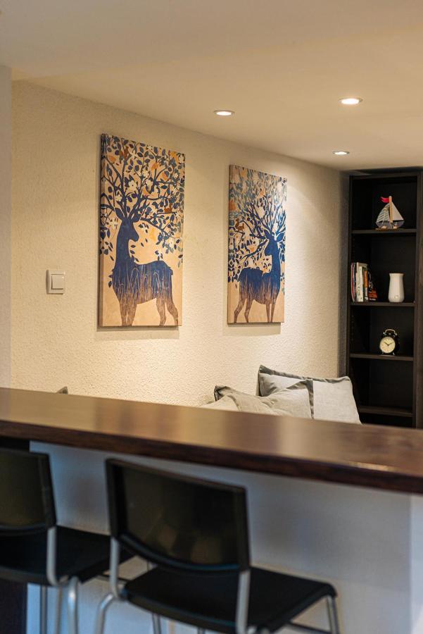 Cosy Corner - Entire Apartment Near Oktogon Budapest Exterior foto